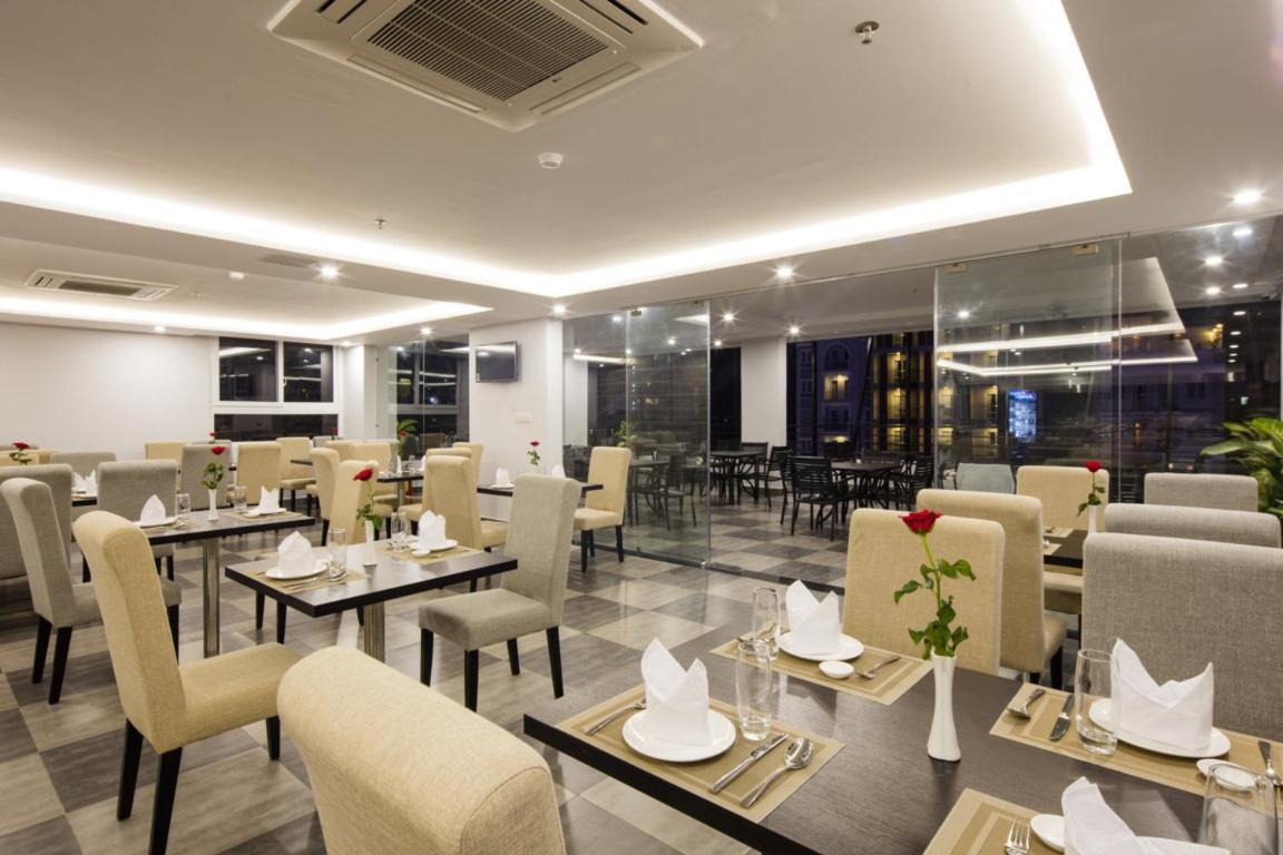 Maple Leaf Hotel & Apartment Nha Trang Buitenkant foto